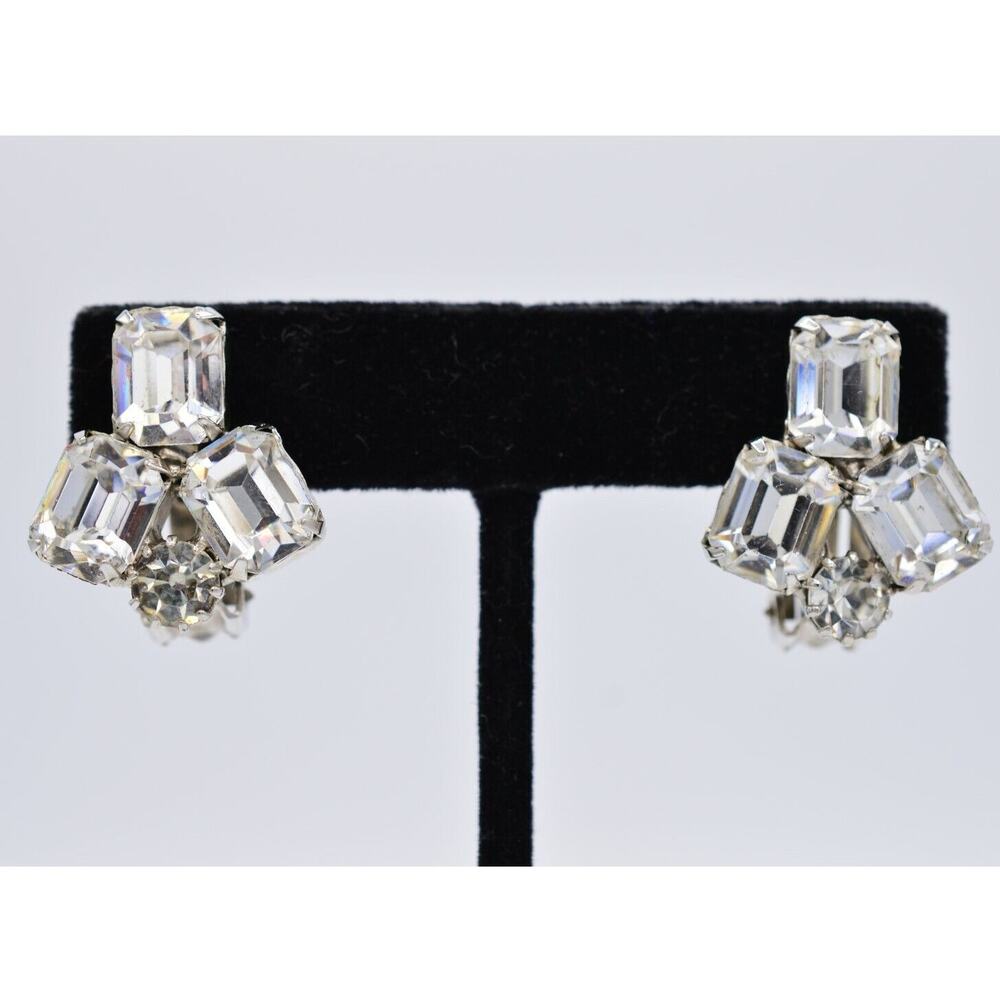 Weiss Crystal Clip On Earrings Sparkling Rhinestone Silver Vintage Signed BinAF